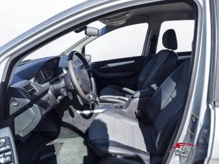 MERCEDES-BENZ A 180 usata 9