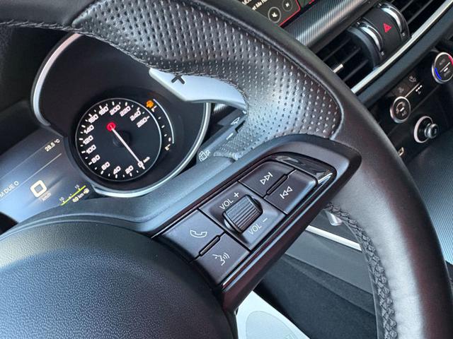 ALFA ROMEO Stelvio usata, con Regolazione elettrica sedili