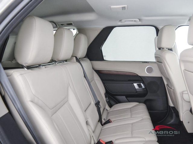 LAND ROVER Discovery usata 10