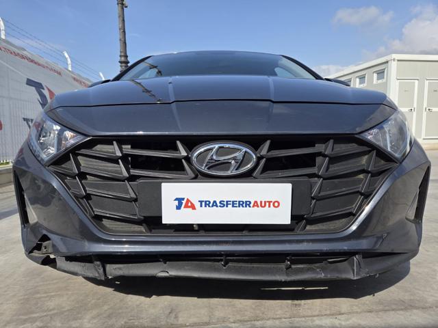 HYUNDAI i20 usata, con Park Distance Control