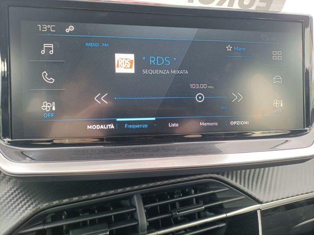 PEUGEOT 208 usata, con Sensori di parcheggio posteriori