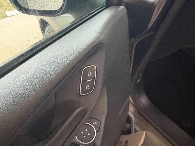 FORD Fiesta usata, con Controllo elettronico della corsia