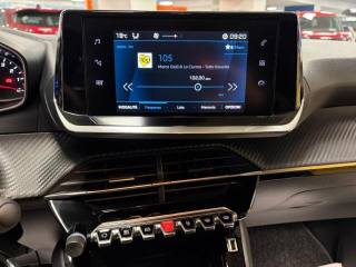 PEUGEOT 208 usata, con Touch screen