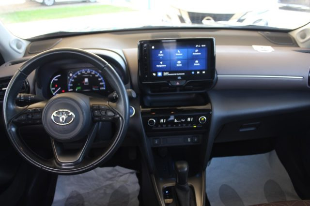 TOYOTA Yaris Cross usata, con ESP