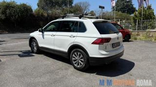 VOLKSWAGEN Tiguan usata, con Autoradio