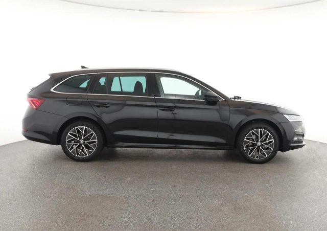 SKODA Octavia usata, con Airbag Passeggero