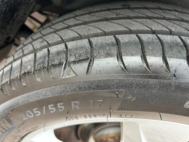 SKODA Kamiq usata, con Portellone posteriore elettrico