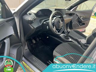 PEUGEOT 2008 usata, con Controllo automatico clima