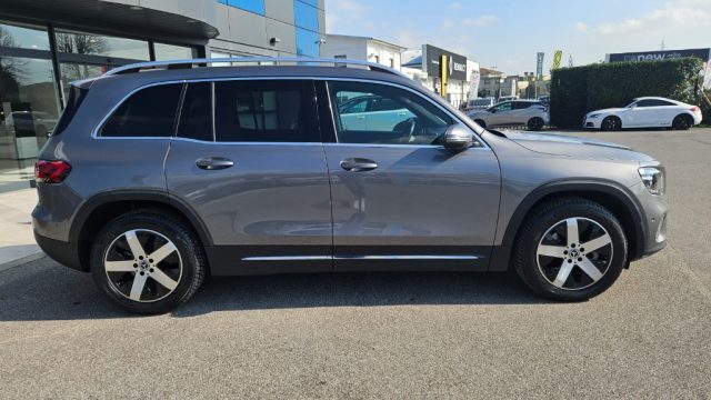 MERCEDES-BENZ GLB 200 usata, con Airbag