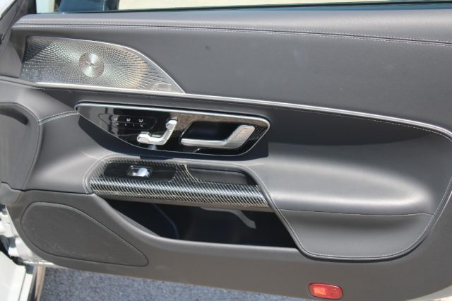 MERCEDES-BENZ SL 63 AMG usata, con Fari Xenon