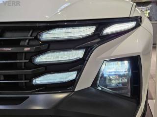 HYUNDAI Tucson usata, con Airbag laterali