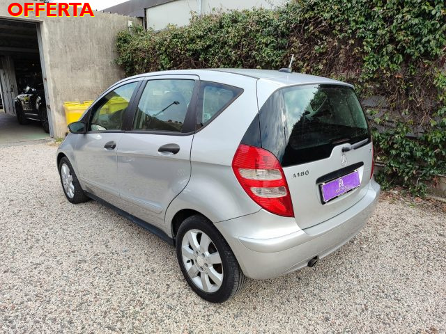 MERCEDES-BENZ A 180 usata 21