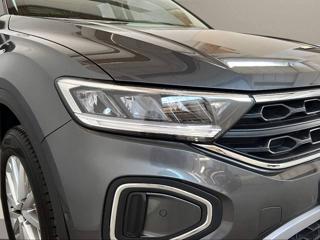 VOLKSWAGEN T-Roc usata, con Volante multifunzione
