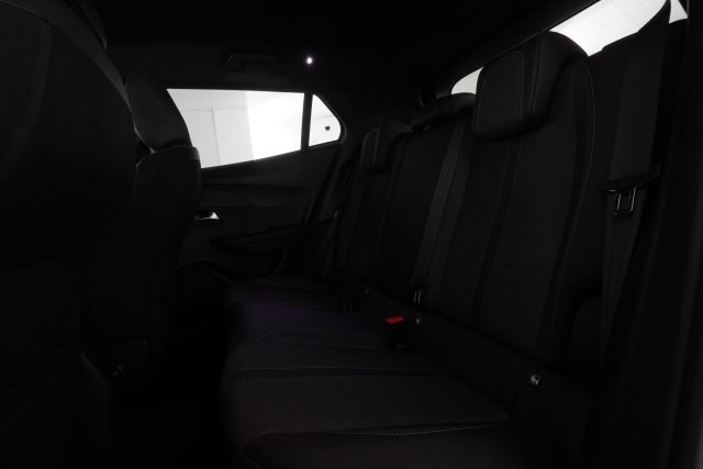 PEUGEOT 2008 usata 9