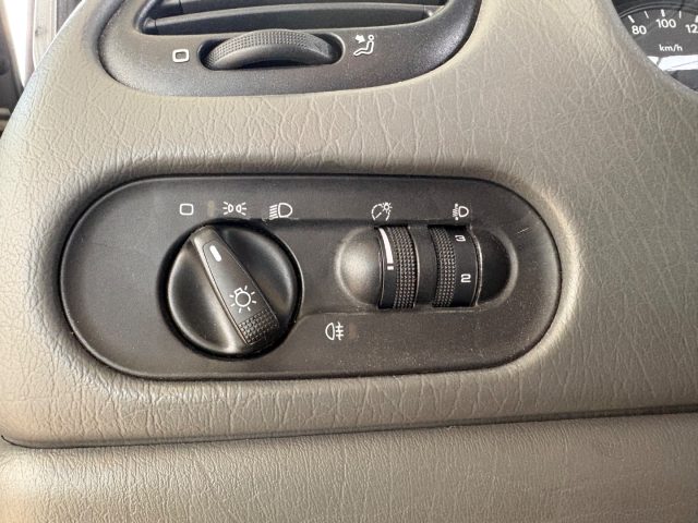 SEAT Alhambra usata, con Bluetooth