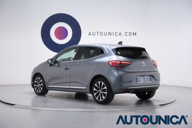 RENAULT Clio usata, con Sistema di navigazione