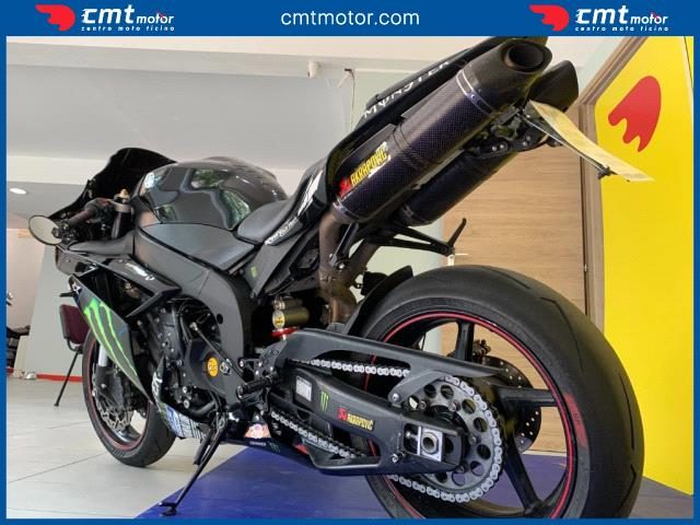 YAMAHA YZF R1 usata 4