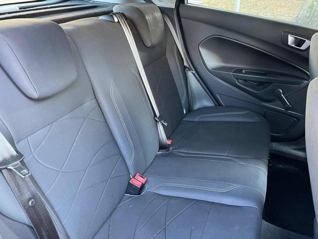 FORD Fiesta usata, con Chiusura centralizzata