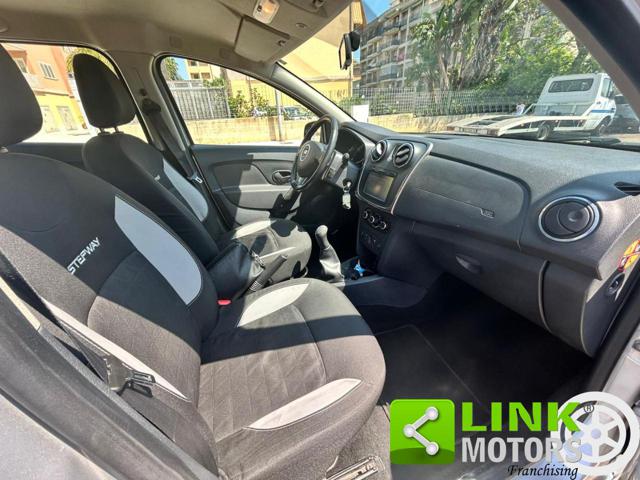 DACIA Sandero usata, con Bluetooth