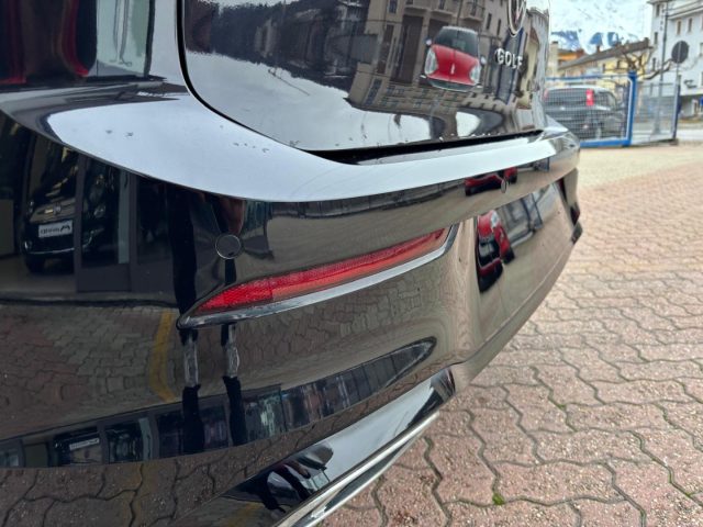 VOLKSWAGEN Golf usata, con Airbag laterali