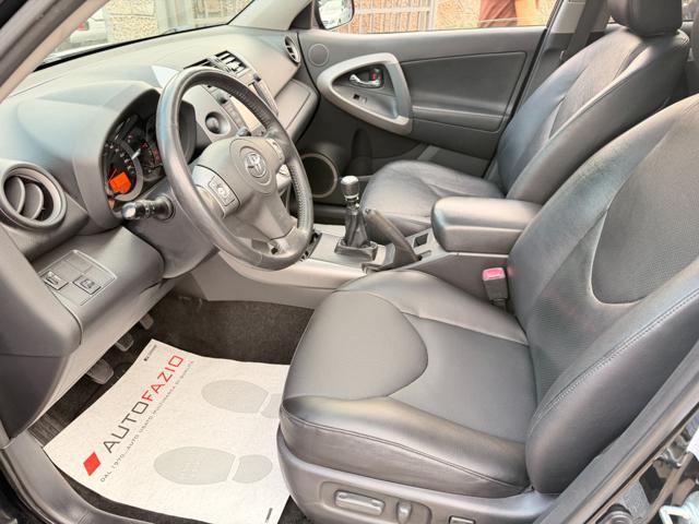 TOYOTA RAV 4 usata, con Antifurto