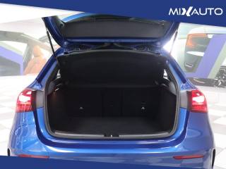 MERCEDES-BENZ A 180 usata, con Boardcomputer