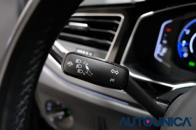 VOLKSWAGEN Taigo usata, con Controllo vocale