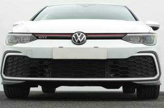 VOLKSWAGEN Golf usata, con Isofix