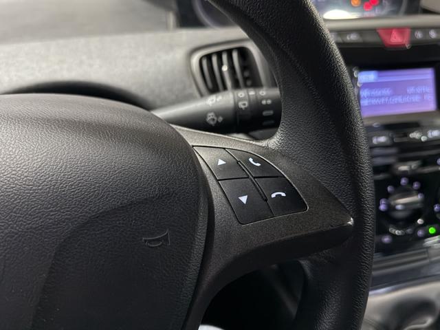 LANCIA Ypsilon usata, con USB