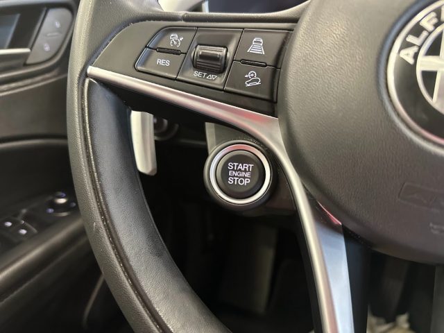 ALFA ROMEO Stelvio usata, con Touch screen