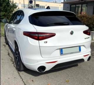 ALFA ROMEO Stelvio usata, con Alzacristalli elettrici