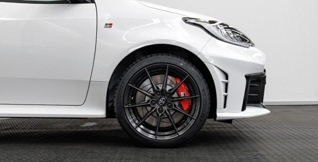 TOYOTA Yaris usata, con Alzacristalli elettrici