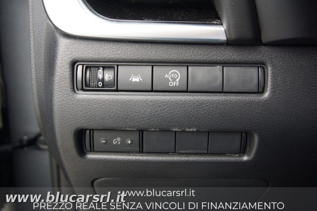 NISSAN Qashqai usata 20