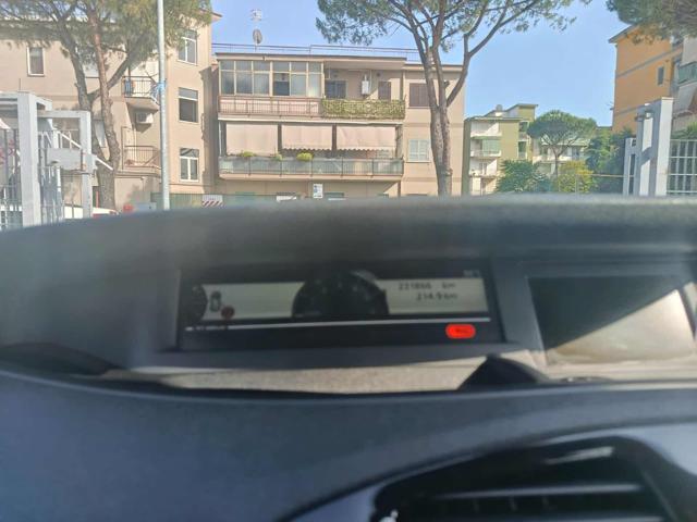 RENAULT Scenic usata, con Controllo automatico clima