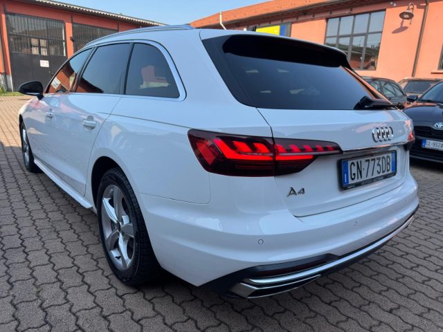 AUDI A4 usata, con Autoradio