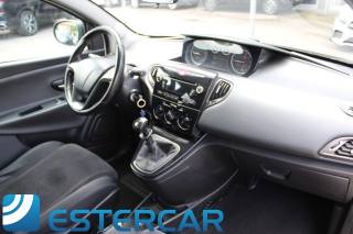 LANCIA Ypsilon usata, con Fendinebbia