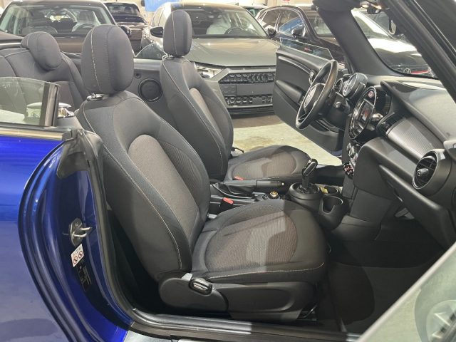 MINI Mini usata, con USB