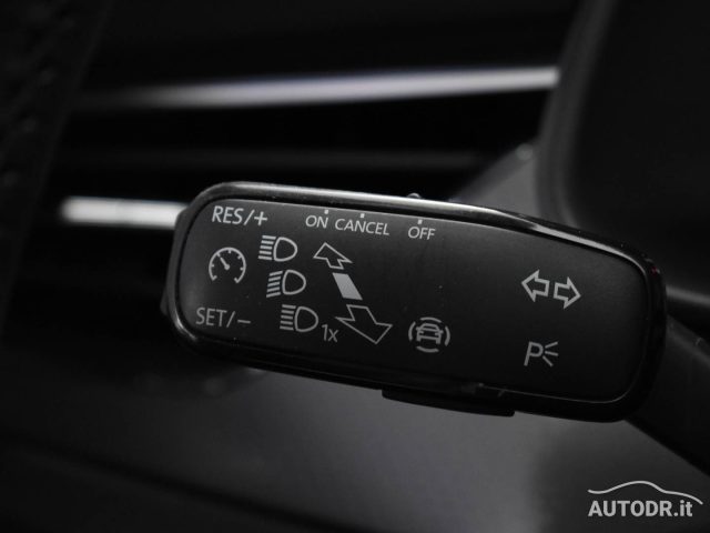SKODA Kamiq usata, con Volante multifunzione