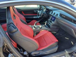 FORD Mustang usata, con USB