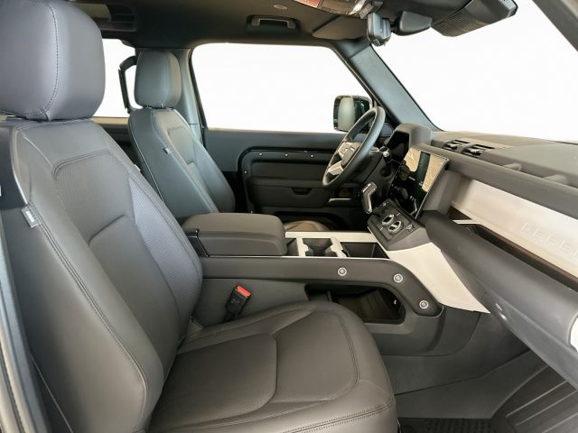 LAND ROVER Defender usata, con ESP