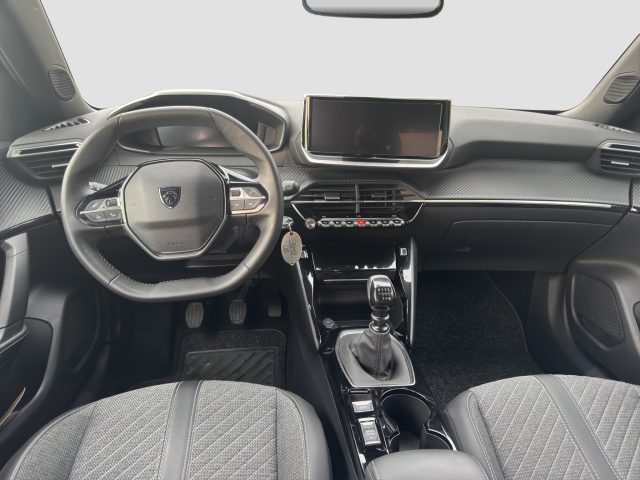 PEUGEOT 2008 usata 10