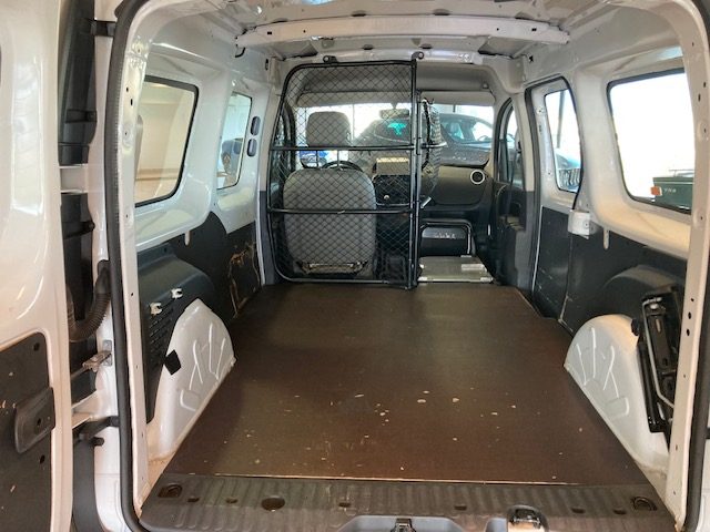 RENAULT Kangoo usata, con Servosterzo