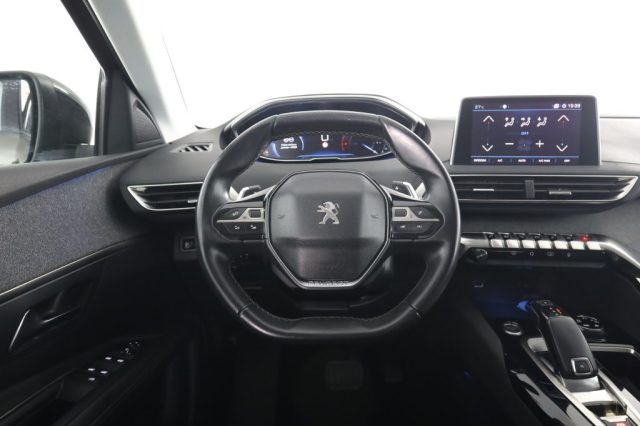 PEUGEOT 3008 usata 5