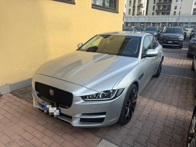 JAGUAR XE usata, con ABS