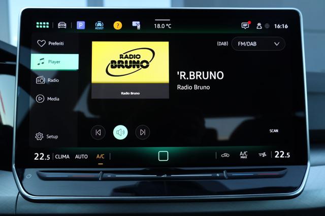VOLKSWAGEN Golf usata, con Specchietti laterali elettrici