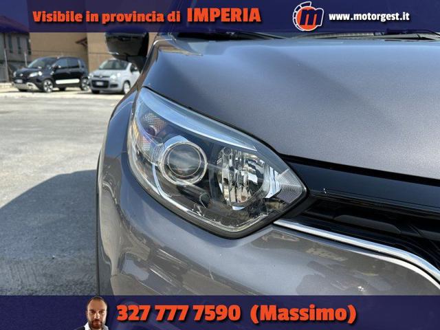RENAULT Captur usata, con Sedile posteriore sdoppiato