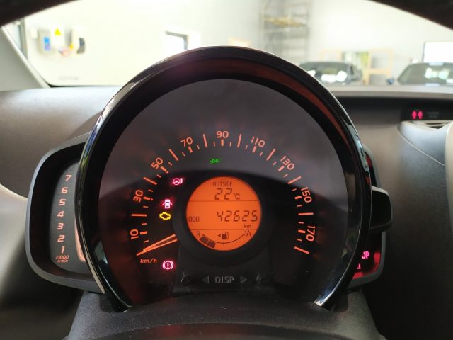 TOYOTA Aygo usata, con Cerchi in lega
