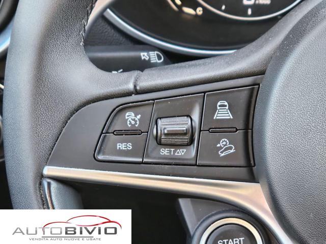 ALFA ROMEO Stelvio usata, con Luci diurne LED