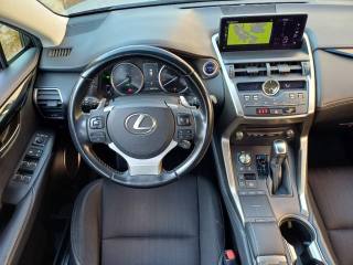 LEXUS NX 300 usata, con Lettore CD