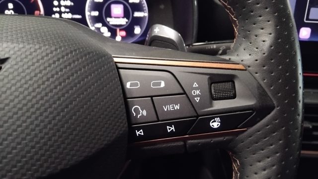 CUPRA Formentor usata, con Autoradio digitale